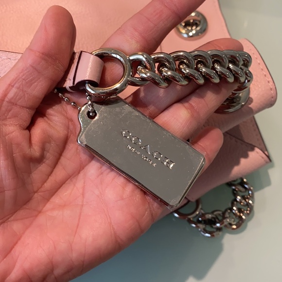 Coach Lexi Chain Shoulder Bag - Picture 2 of 9